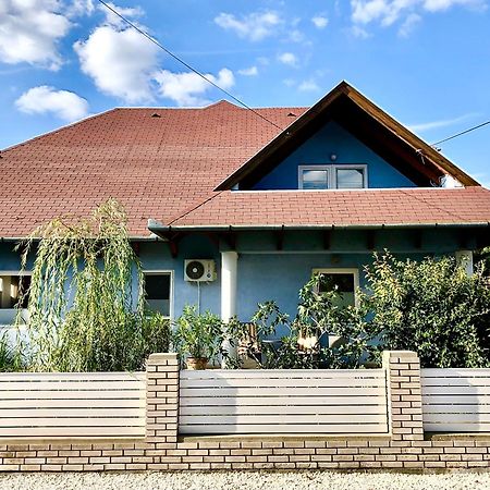 Casa Galliera - Apartment Кестхей Екстер'єр фото